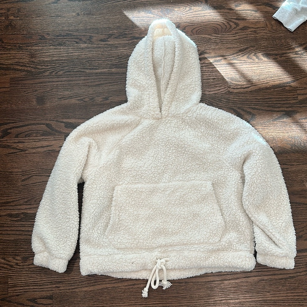 American Eagle hooded furry sweatshirt